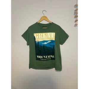 Green Great Smoky Mountains Graphic T-Shirt | Tee | NC | TN - (Unisex M)